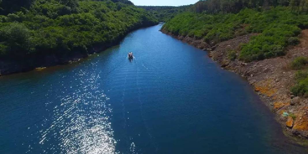 Yurtdışı sanmayın! Gizli cennet Türkiye’den: Koyda orman, ufukta bakır renginde gökyüzü! 7